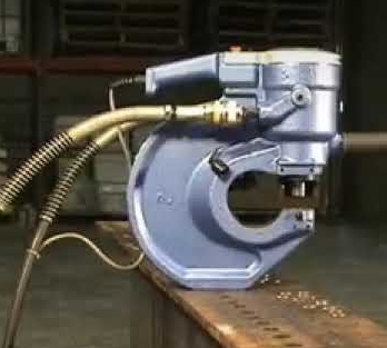 Công ty thiết bị đột lỗ thủy lực