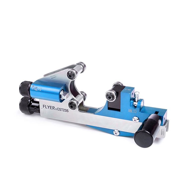 Dao tách lớp cách điện cáp trung thế CST235 Dao tách lớp cách điện cáp trung thế CST235