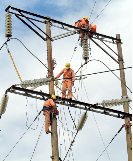 Trang thiết bị cần thiết với người thợ điện