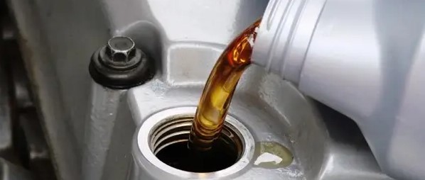 Quy trình và hướng dẫn cách thay dầu máy nén khí