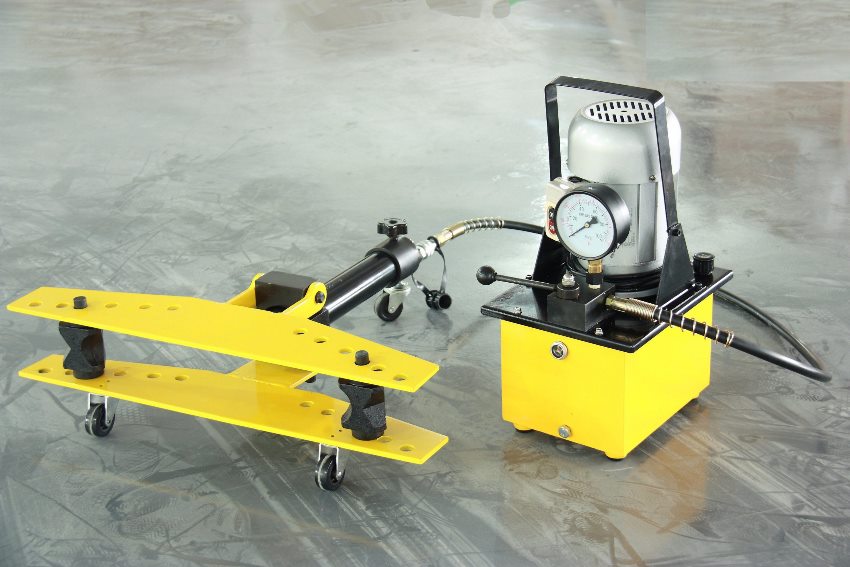 Vì sao cần dùng máy uốn ống thủy lực