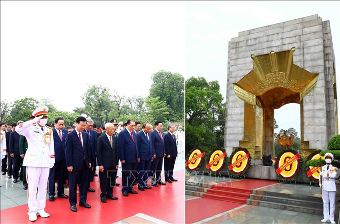 Lãnh đạo Đảng, Nhà nước vào Lăng viếng Bác